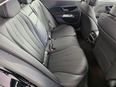 Certified 2025 Mercedes-Benz E 450 4MATIC Sedan image 25
