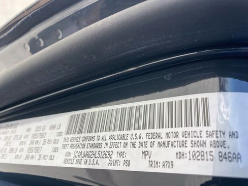 Used 2017 Jeep Wrangler Sport w/ Quick Order Package 24S image 9