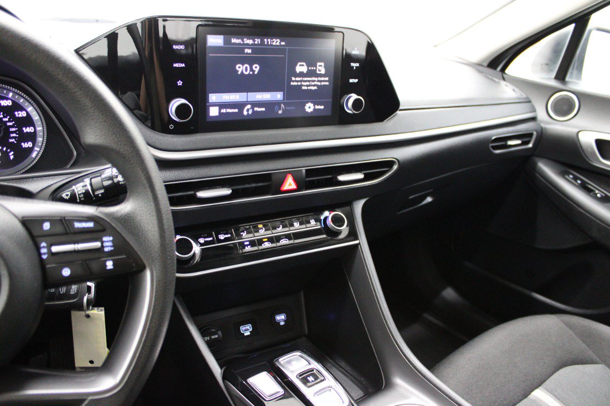 Used 2021 Hyundai Sonata SE FWD image 18