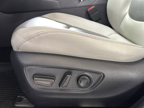 Certified 2021 Toyota RAV4 Limited image 14