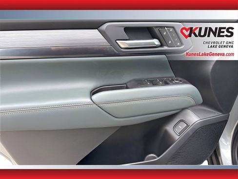 New 2026 GMC Terrain AT4 w/ Convenience Package III image 44