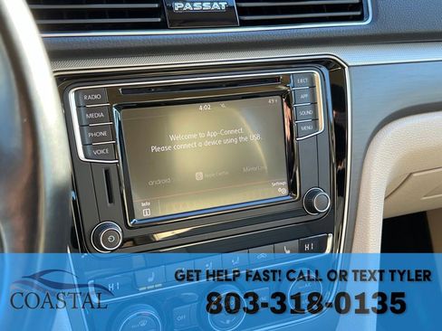 Used 2018 Volkswagen Passat 2.0T R-Line image 39