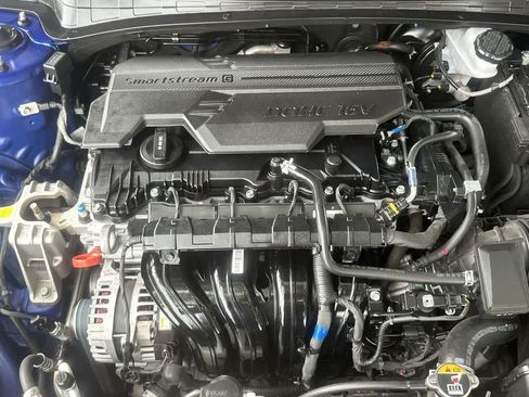 Used 2024 Hyundai Elantra SEL FWD image 29
