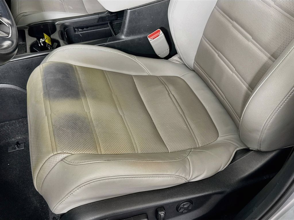 Used 2021 Honda CR-V EX-L image 18