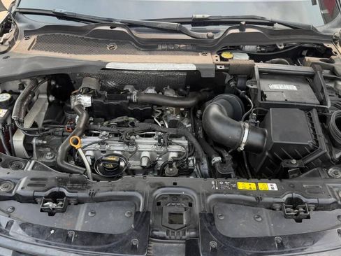 Used 2020 Land Rover Range Rover Evoque S AWD/4WD image 28
