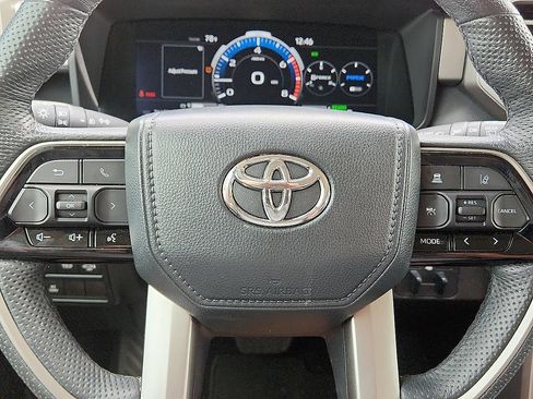 Used 2024 Toyota Sequoia Limited w/ Tow Technology Package AWD/4WD image 11