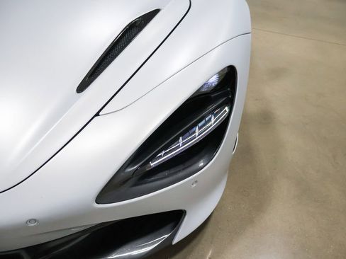 Used 2018 McLaren 720S image 81