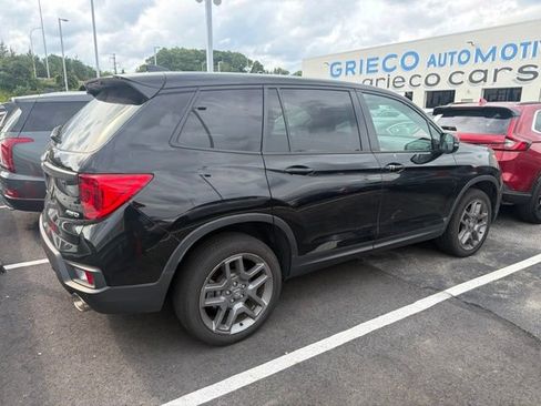 Used 2023 Honda Passport EX-L image 2
