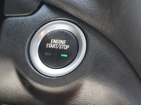 Used 2020 Chevrolet Equinox LT w/ Midnight Edition FWD image 31