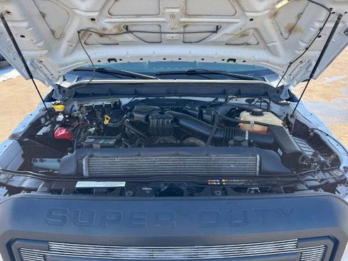 Used 2016 Ford F250 XL w/ Power Equipment Group image 22