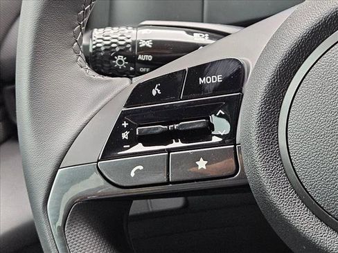 New 2026 Hyundai Elantra SEL Sport FWD image 15