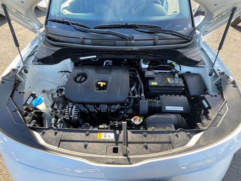 Used 2025 Kia Soul LX w/ LX Technology Package image 30