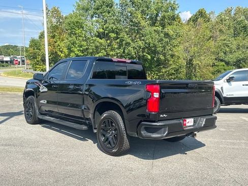 Used 2024 Chevrolet Silverado 1500 RST w/ Dark Appearance Package AWD/4WD image 6