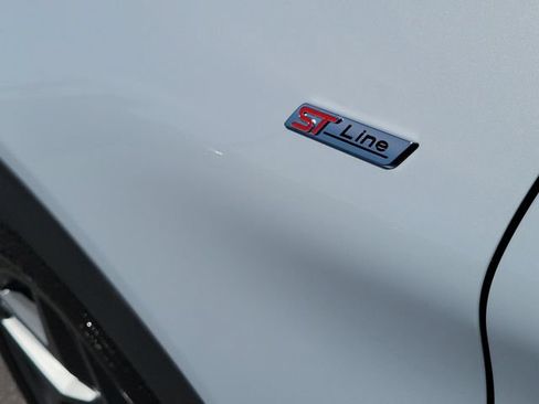 Used 2026 Ford Explorer ST-Line w/ ST-Line Street Pack RWD image 21