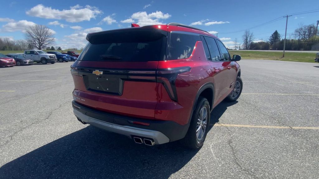Certified 2025 Chevrolet Traverse LT AWD/4WD image 8