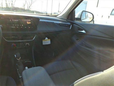 New 2026 Buick Encore GX Sport Touring w/ Comfort Package image 5