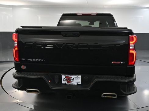 Used 2022 Chevrolet Silverado 1500 RST image 7