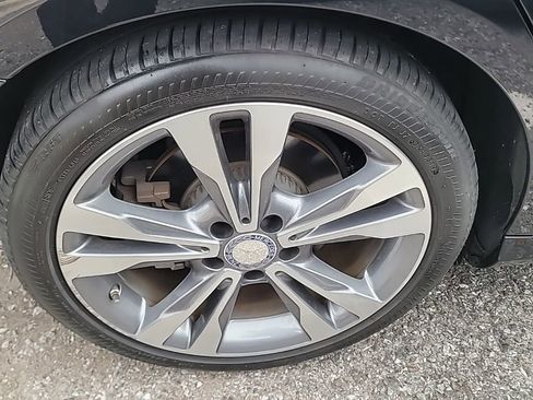 Used 2016 Mercedes-Benz C 300 Sedan image 15