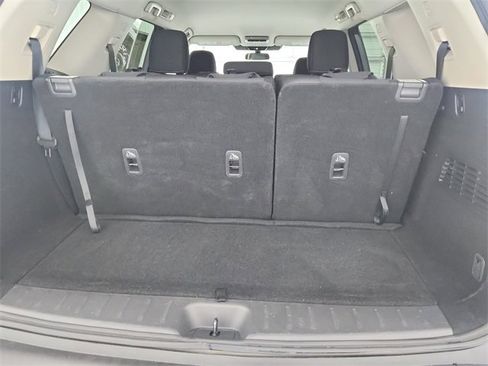 Used 2024 Nissan Pathfinder SV image 39