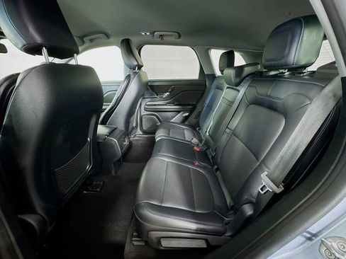 Used 2022 Lincoln Corsair FWD w/ Equipment Group 101A image 28