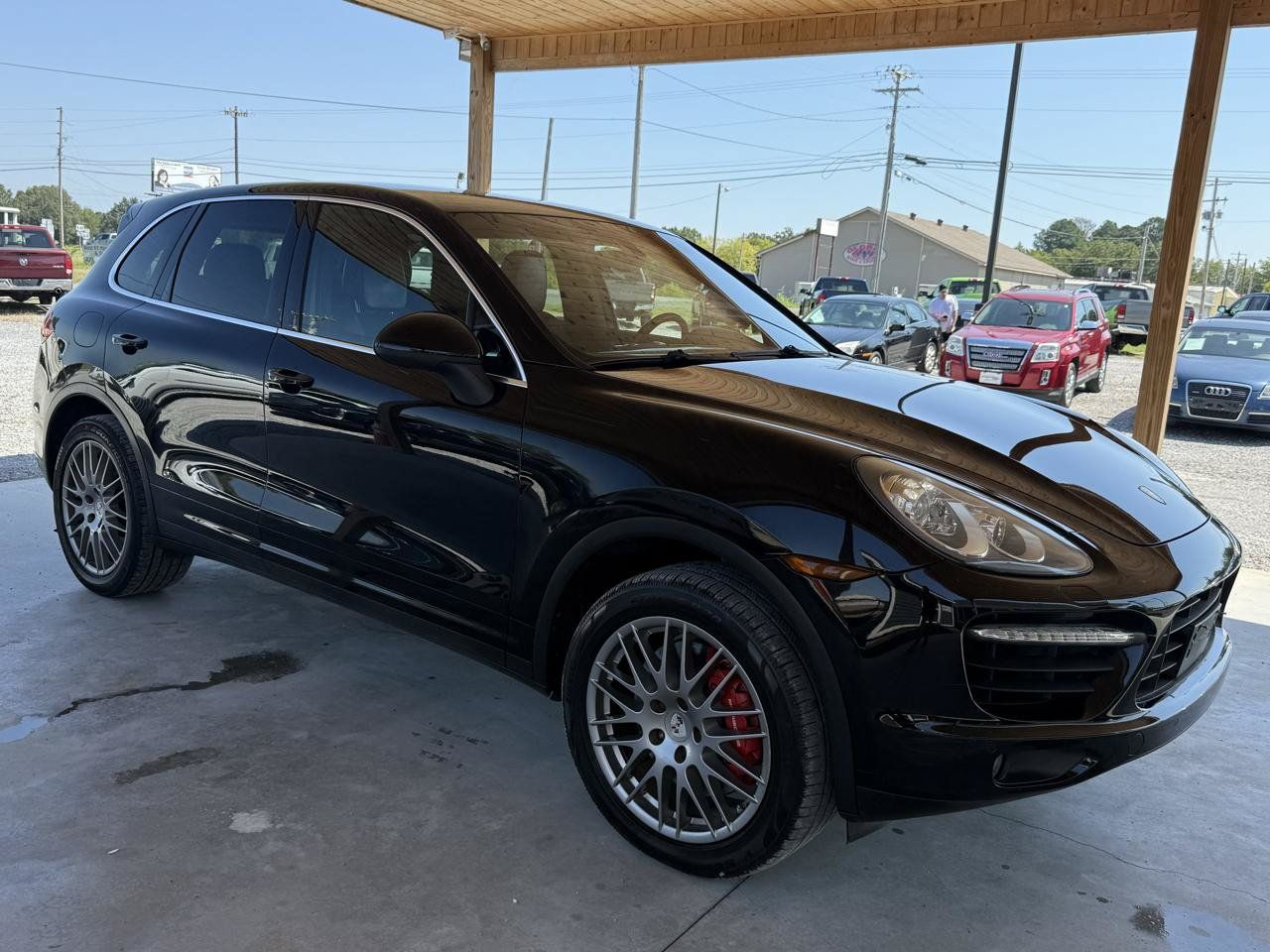 Used 2011 Porsche Cayenne Turbo AWD/4WD image 39