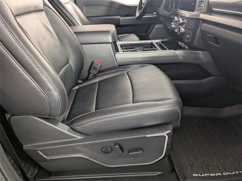 Used 2024 Ford F250 Lariat w/ Sport Appearance Package image 35