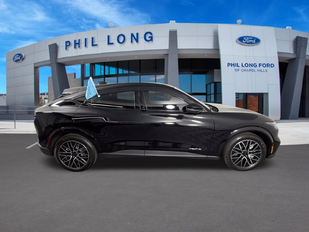Used 2026 Ford Mustang Mach-E Premium AWD/4WD image 6