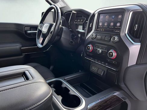 Used 2022 GMC Sierra 1500 Elevation w/ Driver Alert Package I image 31