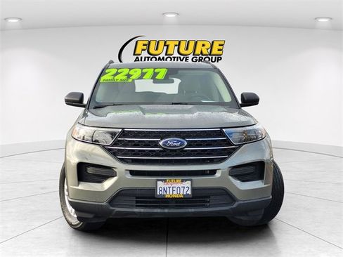 Used 2020 Ford Explorer XLT w/ Class III Trailer Tow Package image 2