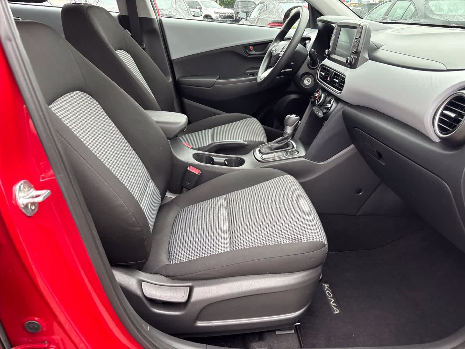 Used 2019 Hyundai Kona SE AWD/4WD image 13