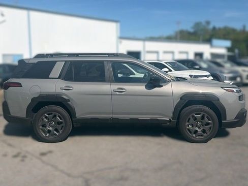 Used 2026 Subaru Outback Premium image 7