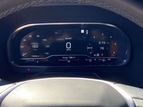 Used 2023 GMC Yukon SLT image 23