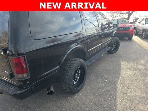Used 2000 Ford Excursion XLT image 3