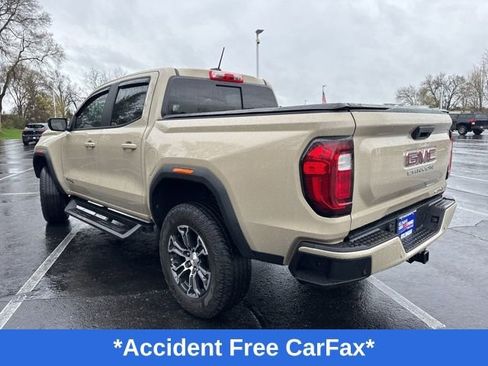 Used 2023 GMC Canyon AT4 w/ LPO, Off Road Lift Package AWD/4WD image 8