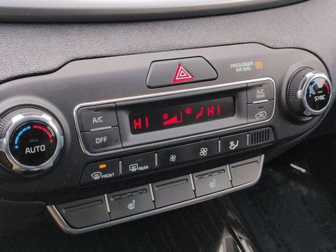 Used 2020 Kia Sorento EX image 21