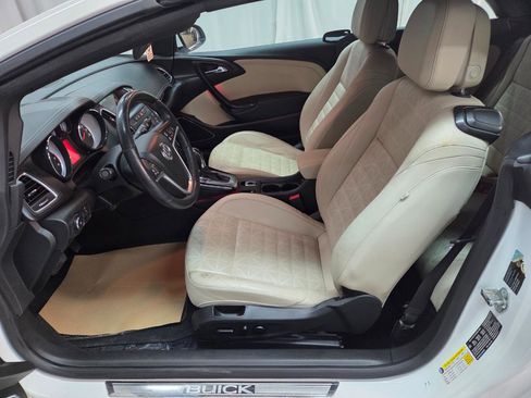 Used 2018 Buick Cascada Premium image 14