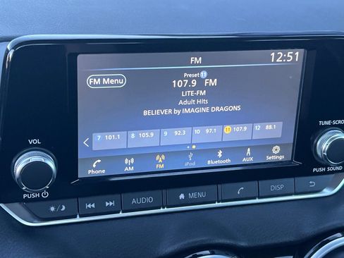 Used 2025 Nissan Sentra S FWD image 15
