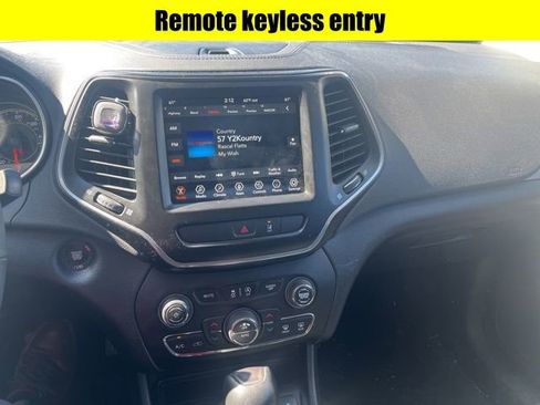 Used 2022 Jeep Cherokee Latitude Lux image 12