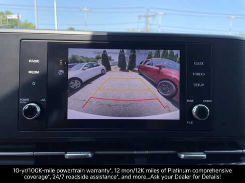 Certified 2024 Kia Carnival LX FWD image 24