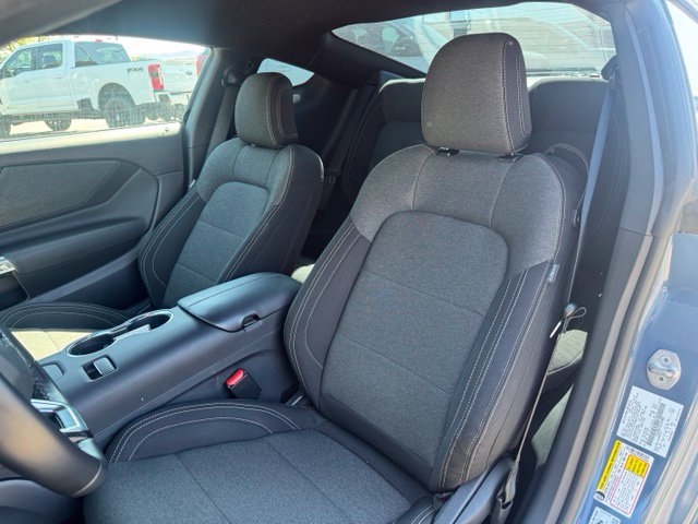 Used 2025 Ford Mustang GT RWD image 15