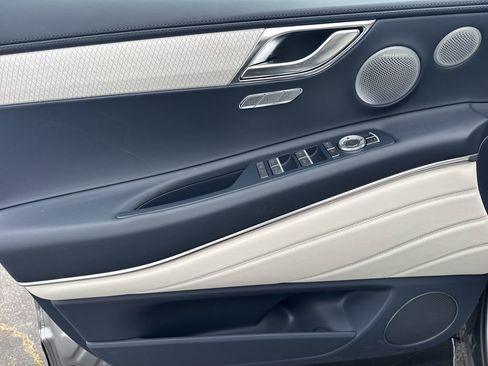 New 2026 Genesis GV80 3.5T Prestige image 10