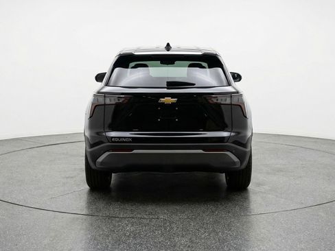 Used 2025 Chevrolet Equinox LT FWD image 7