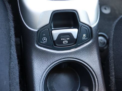 Used 2020 Jeep Compass Latitude FWD image 17