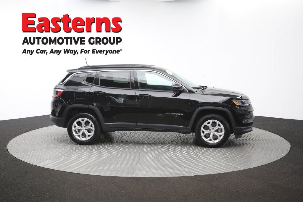 Used 2024 Jeep Compass Latitude AWD/4WD image 47