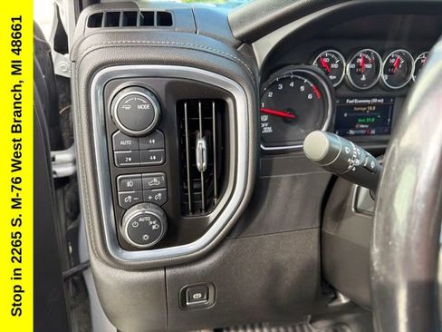 Used 2021 Chevrolet Silverado 1500 RST w/ Convenience Package II AWD/4WD image 16