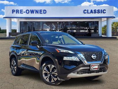 Used 2023 Nissan Rogue SV