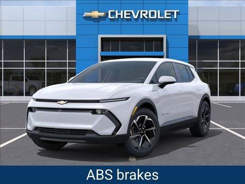 New 2026 Chevrolet Equinox EV LT image 6