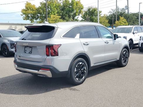New 2026 Kia Sorento S w/ S Panoramic Sunroof Package image 6