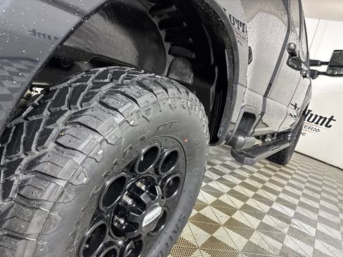 Used 2024 Ford F350 Lariat w/ Black Appearance Package AWD/4WD image 42