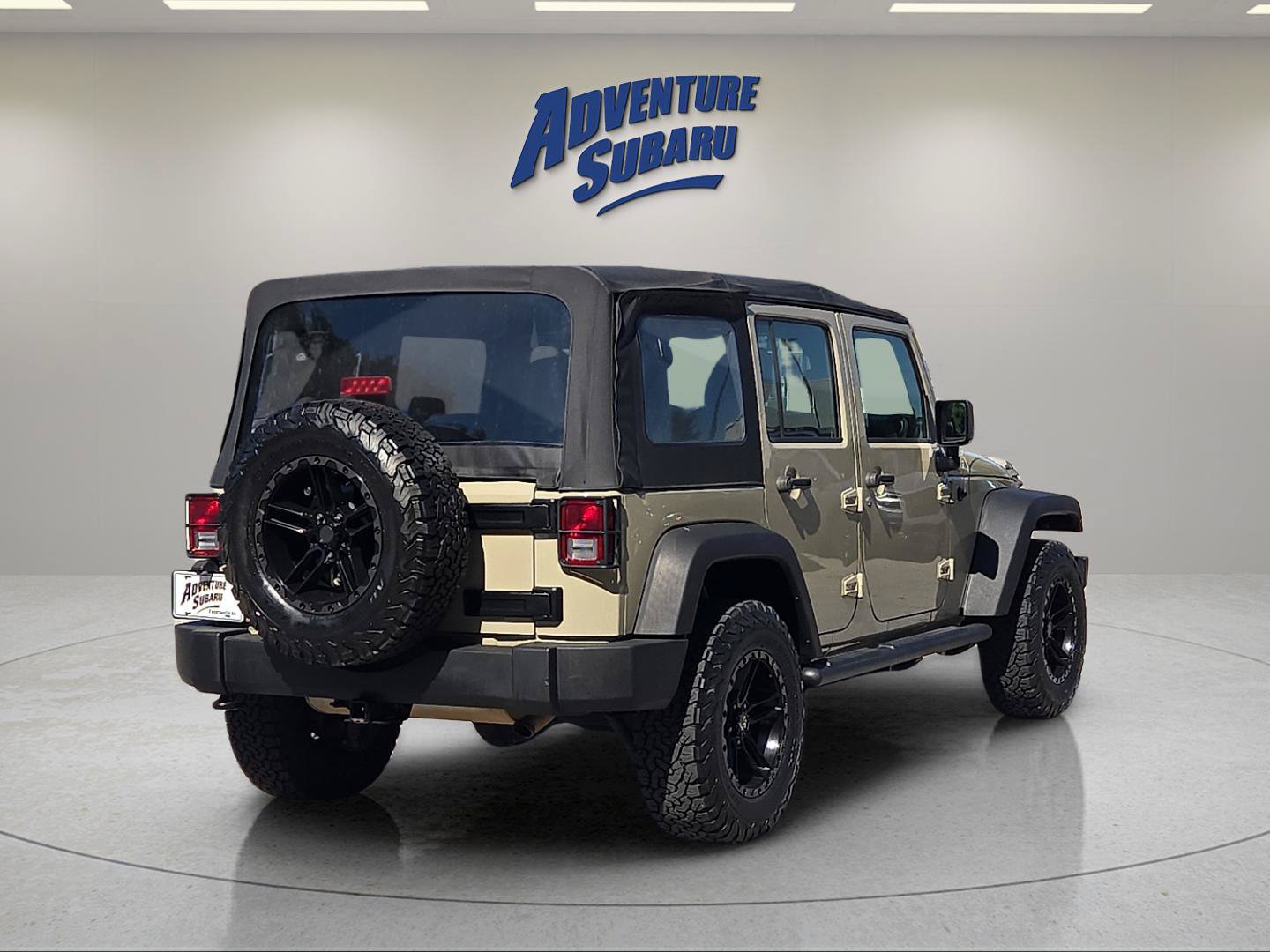 Used 2018 Jeep Wrangler Unlimited Sport w/ Connectivity Group AWD/4WD image 6